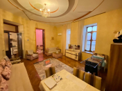 Satılır 2 otaqlı 60 m2 köhnə tikili Bakıxanov