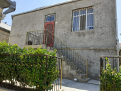 Satılır 4 otaqlı 90 m2 həyət evi Nübar