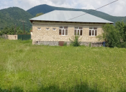 Satılır 3 otaqlı 140 m2 həyət evi Qax