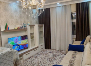 Satılır 2 otaqlı 65 m2 köhnə tikili İnşaatçılar m.