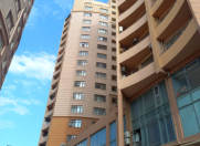 Satılır 3 otaqlı 136 m2 yeni tikili Elmlər Akademiyası m.