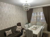 Satılır 4 otaqlı 90 m2 köhnə tikili Həzi Aslanov m.