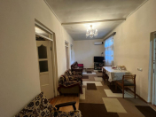 Satılır 3 otaqlı 100 m2 həyət evi İctimai telekanalı