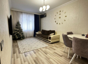 Satılır 3 otaqlı 90 m2 köhnə tikili Əhmədli m.