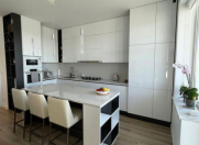 Satılır 2 otaqlı 96 m2 yeni tikili Badamdar