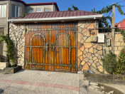 Satılır 9 otaqlı 320 m2 həyət evi Abşeron r.