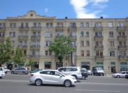 Satılır 3 otaqlı 80 m2 yeni tikili Nizami m.