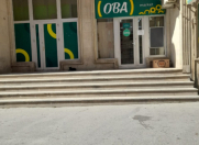 Satılır 1 otaqlı 200 m2 obyekt İnşaatçılar m.