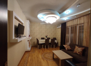 İcarəyə verilir 3 otaqlı 80 m2 köhnə tikili Sahil m.