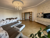 Satılır 3 otaqlı 140 m2 yeni tikili Gənclik m.