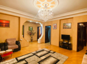 Satılır 4 otaqlı 177 m2 yeni tikili Hüseyn Cavid parkı