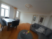 Satılır 7 otaqlı 200 m2 həyət evi Novxanı