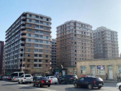Satılır 4 otaqlı 200 m2 yeni tikili Nizami m.