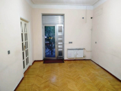 İcarəyə verilir 3 otaqlı 120 m2 ofis Elmlər Akademiyası m.