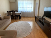 Satılır 3 otaqlı 70 m2 köhnə tikili Səbail r.