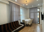 Satılır 2 otaqlı 71 m2 yeni tikili İnşaatçılar m.