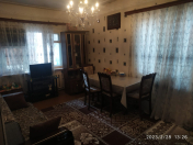 Satılır 3 otaqlı 80 m2 köhnə tikili Azadlıq prospekti m.