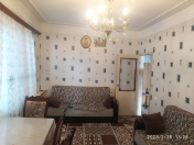 Satılır 3 otaqlı 85 m2 köhnə tikili 8 mkr