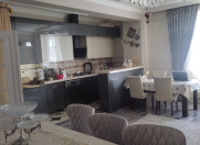 Satılır 3 otaqlı 118 m2 yeni tikili Xırdalan
