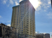 Satılır 3 otaqlı 150 m2 yeni tikili Elmlər Akademiyası m.