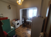 Satılır 4 otaqlı 120 m2 köhnə tikili Elmlər Akademiyası m.
