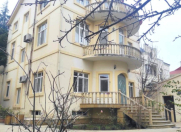 Satılır 6 otaqlı 440 m2 villa 6 mkr