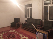Satılır 4 otaqlı 110 m2 köhnə tikili Əhmədli