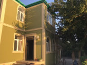 Satılır 6 otaqlı 200 m2 həyət evi Qaraçuxur