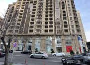 Satılır 4 otaqlı 210 m2 yeni tikili Səbail r.