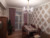 Satılır 4 otaqlı 105 m2 yeni tikili İnşaatçılar m.