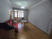 İcarəyə verilir 2 otaqlı 50 m2 köhnə tikili 7 mkr