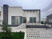 Satılır 4 otaqlı 170 m2 bağ evi Mərdəkan