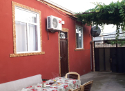 Satılır 3 otaqlı 76 m2 həyət evi Heydər Əliyev Mərkəzi