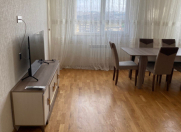 İcarəyə verilir 3 otaqlı 130 m2 yeni tikili Elmlər Akademiyası m.