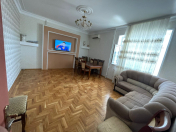 Satılır 3 otaqlı 182 m2 yeni tikili 20 yanvar m.