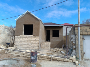 Satılır 3 otaqlı 78 m2 həyət evi Lökbatan