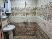 İcarəyə verilir 3 otaqlı 63 m2 köhnə tikili Badamdar