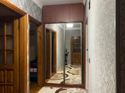 Satılır 4 otaqlı 100 m2 köhnə tikili Həzi Aslanov m.