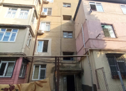 Satılır 3 otaqlı 70 m2 köhnə tikili Avtovağzal m.