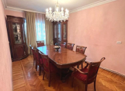 Satılır 4 otaqlı 100 m2 köhnə tikili Gənclik m.