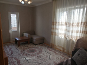 Satılır 2 otaqlı 35 m2 köhnə tikili Binəqədi r.