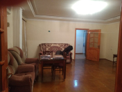 Satılır 3 otaqlı 90 m2 köhnə tikili Badamdar