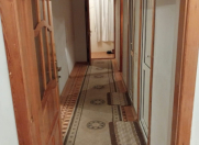 Satılır 2 otaqlı 80 m2 köhnə tikili 8 km