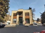 Satılır 3 otaqlı 340 m2 obyekt 3 mkr