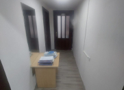 İcarəyə verilir 2 otaqlı 32 m2 ofis Tarqovu