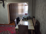 Satılır 2 otaqlı 58 m2 köhnə tikili 8 mkr