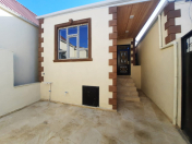 Satılır 2 otaqlı 70 m2 həyət evi Binəqədi
