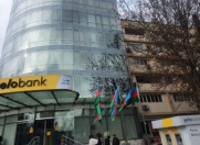 İcarəyə verilir 3 otaqlı 85 m2 köhnə tikili Səməd Vurğun parkı