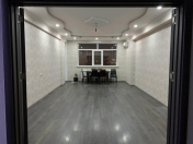 Satılır 4 otaqlı 180 m2 yeni tikili 6 mkr