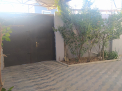 Satılır 4 otaqlı 100 m2 həyət evi Binəqədi r.